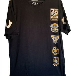 Bundle of 2 True Religion shirts.